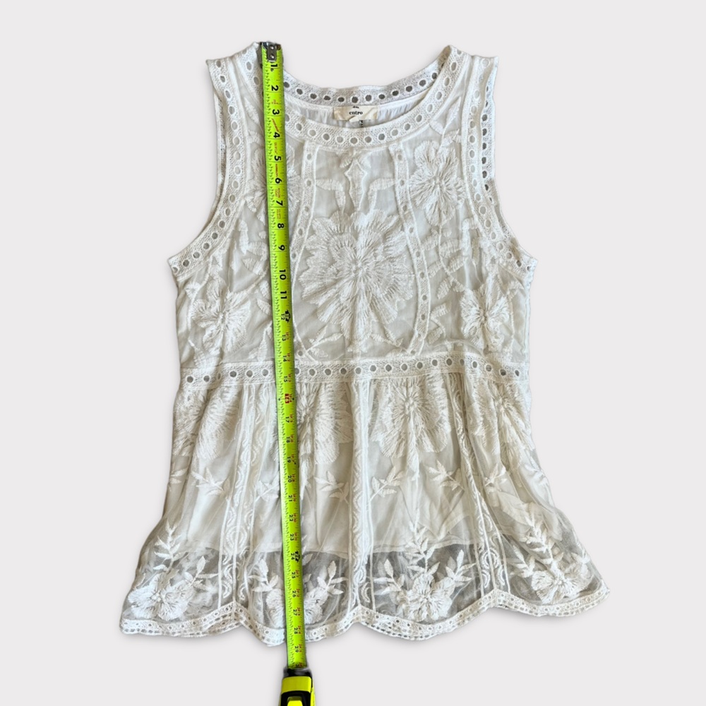 Entro Beautiful Flowy Sleeveless White Lace Top with Lining//S//Empire Waist - Picture 9 of 14